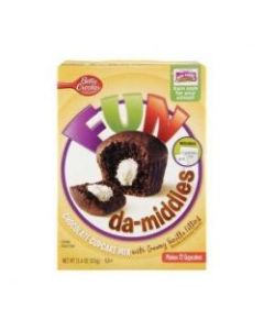 Betty Crocker Fun da-middles Harina para Muffin de Chocolate con Relleno de Vainilla